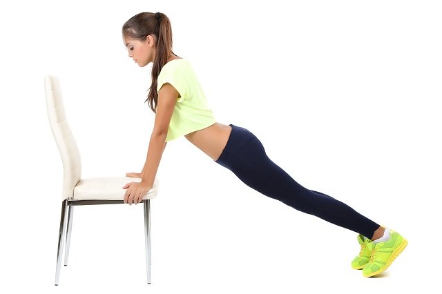 简易居家燃脂术　椅子肌力间歇训练