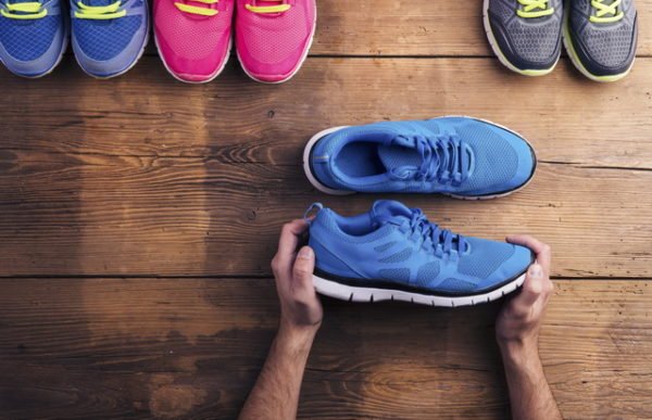 该如何选择一双鞋？